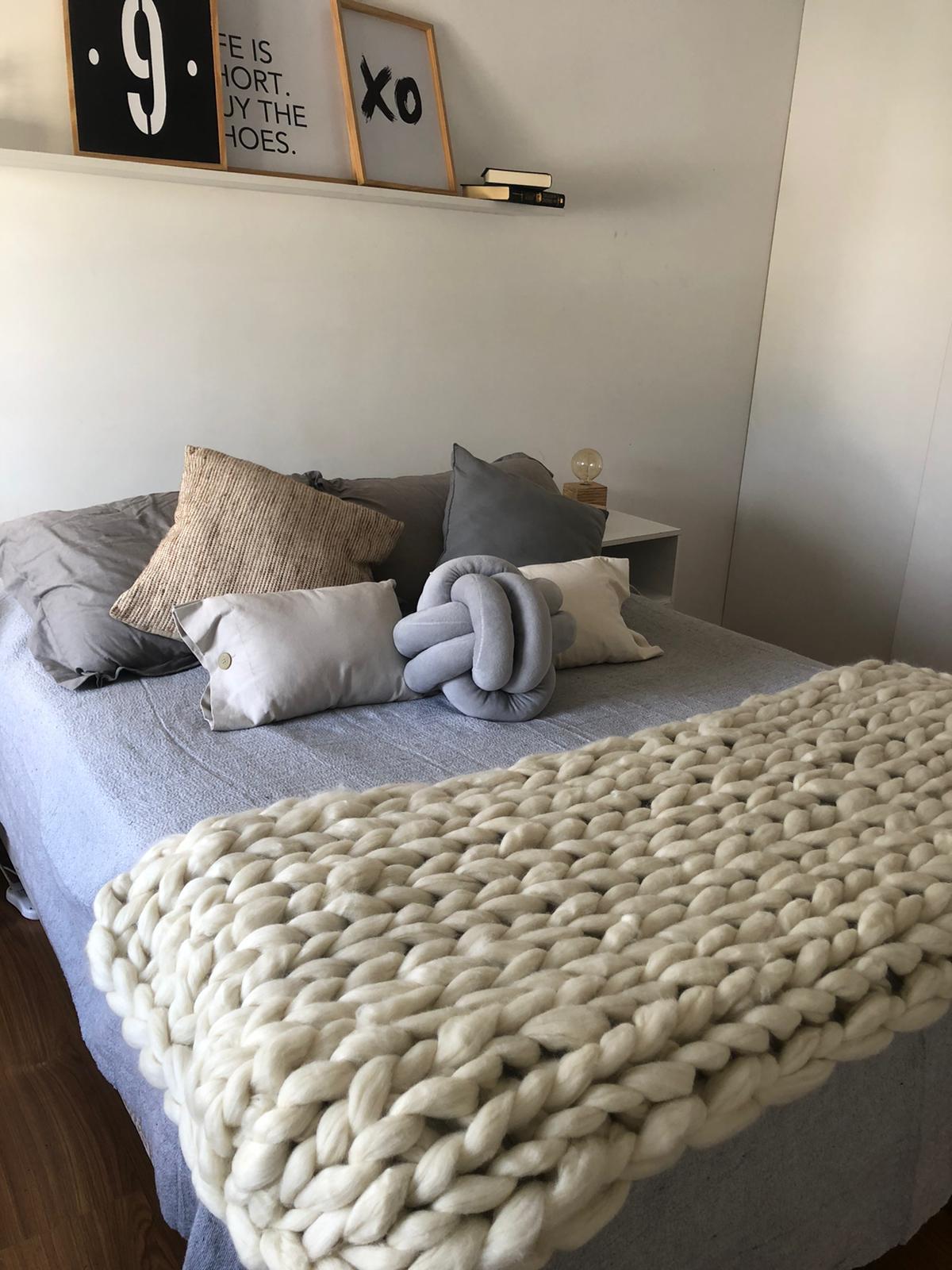 PIE DE CAMA
